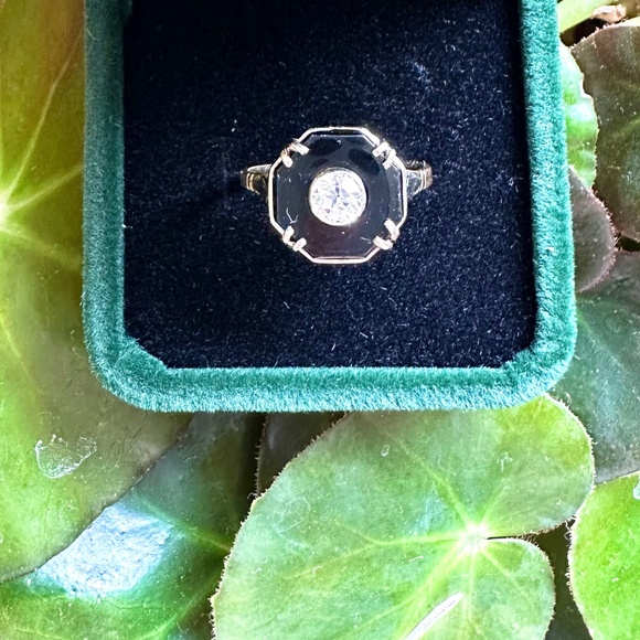14K Art Deco Octagonal Onyx & Diamond Ring - Picture 7 of 15